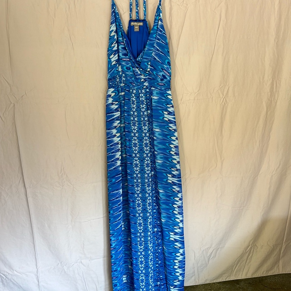 Blue patterned maxi dress